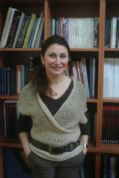 nurdan-karasu-gokce-ressam
