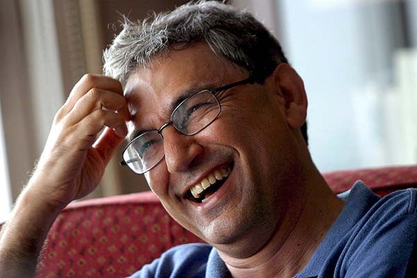 orhan-pamuk-yazar