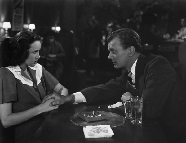 Shadow-of-a-Doubt-film