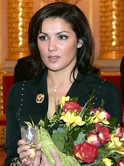 Netrebko_Anna-sanatlog-haber