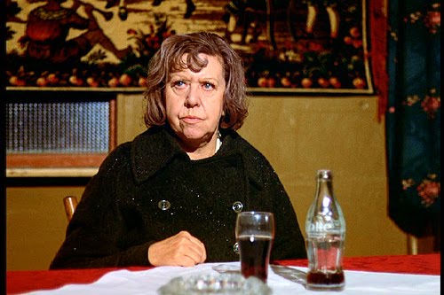 Angst-Essen-Seele-Auf-fassbinder-film