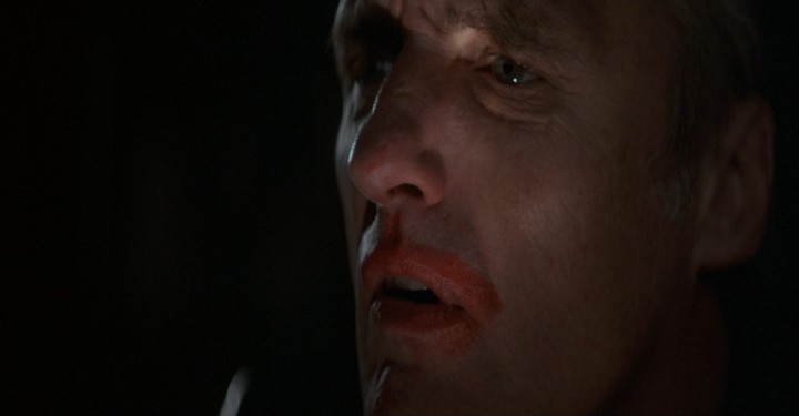 dennis-hopper-blue-velvet