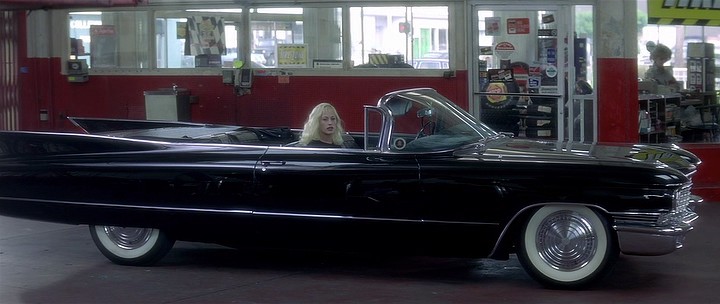 femme-fatale-lost-highway