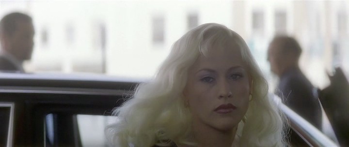 femme-fatale-olduren-kadin